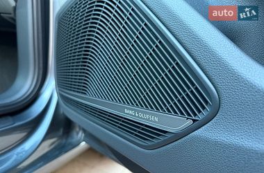 Седан Audi A4 2019 в Киеве