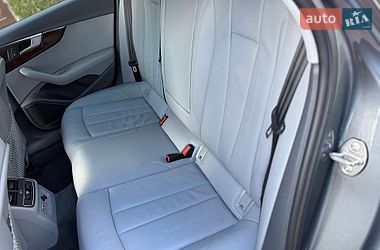 Седан Audi A4 2019 в Киеве
