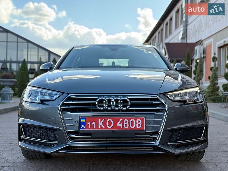 Седан Audi A4 2019 в Киеве
