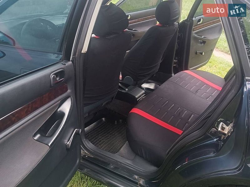Седан Audi A4 1996 в Сумах