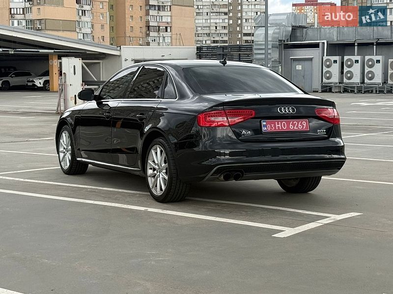 Седан Audi A4 2016 в Киеве
