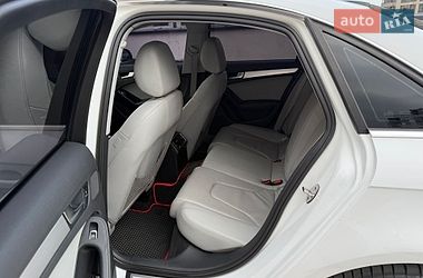 Седан Audi A4 2013 в Киеве