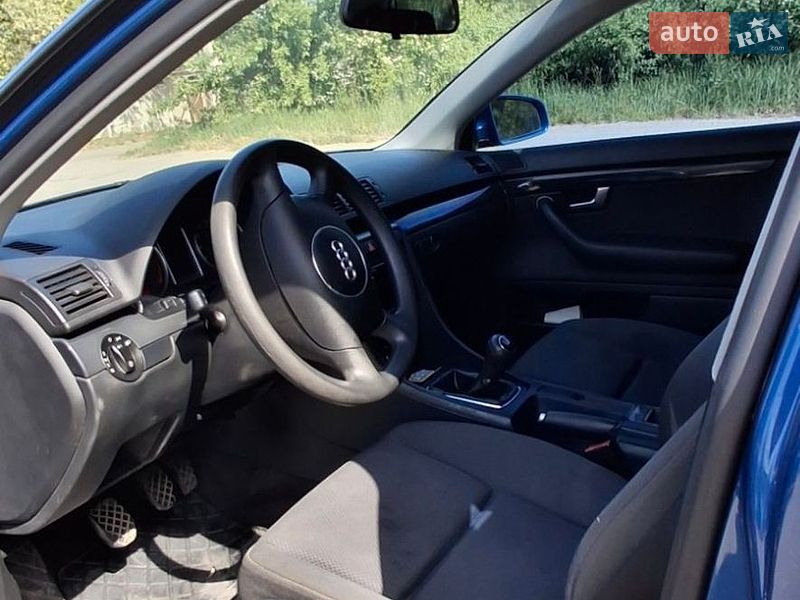 Седан Audi A4 2002 в Львові