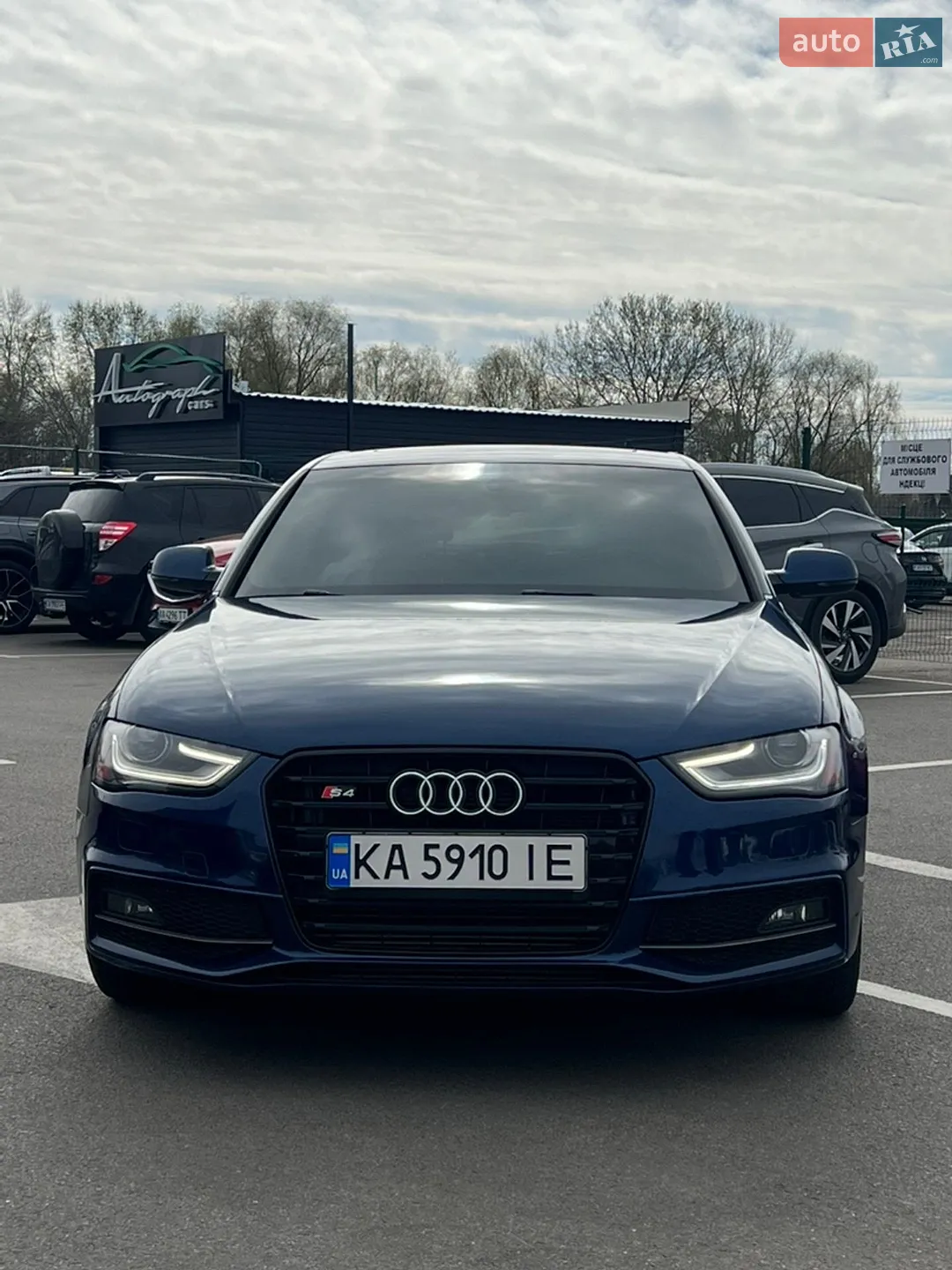 Audi A4 2015 VIN WAUFFAFL2FN036166 фото оголошення 2 з 10