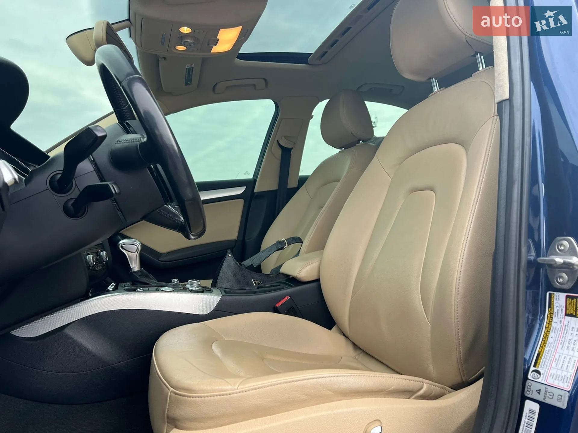 Audi A4 2015 VIN WAUFFAFL2FN036166 фото оголошення 5 з 10