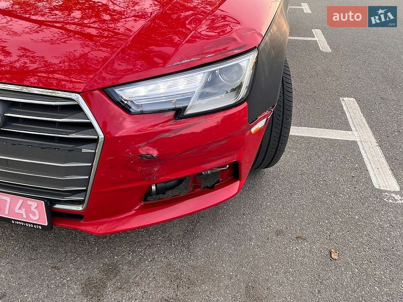 Седан Audi A4 2017 в Киеве