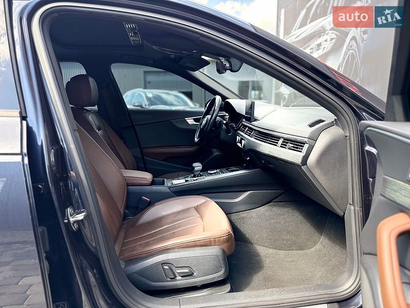 Седан Audi A4 2018 в Львові