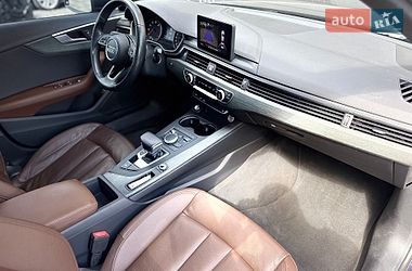 Седан Audi A4 2018 в Львові