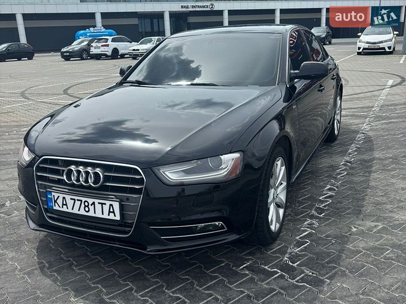 Седан Audi A4 2013 в Киеве