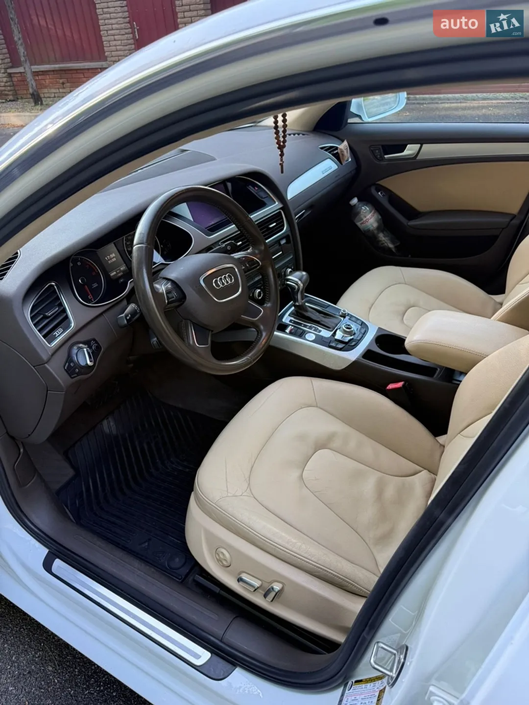 2012 Audi A4 - мініатюра 9