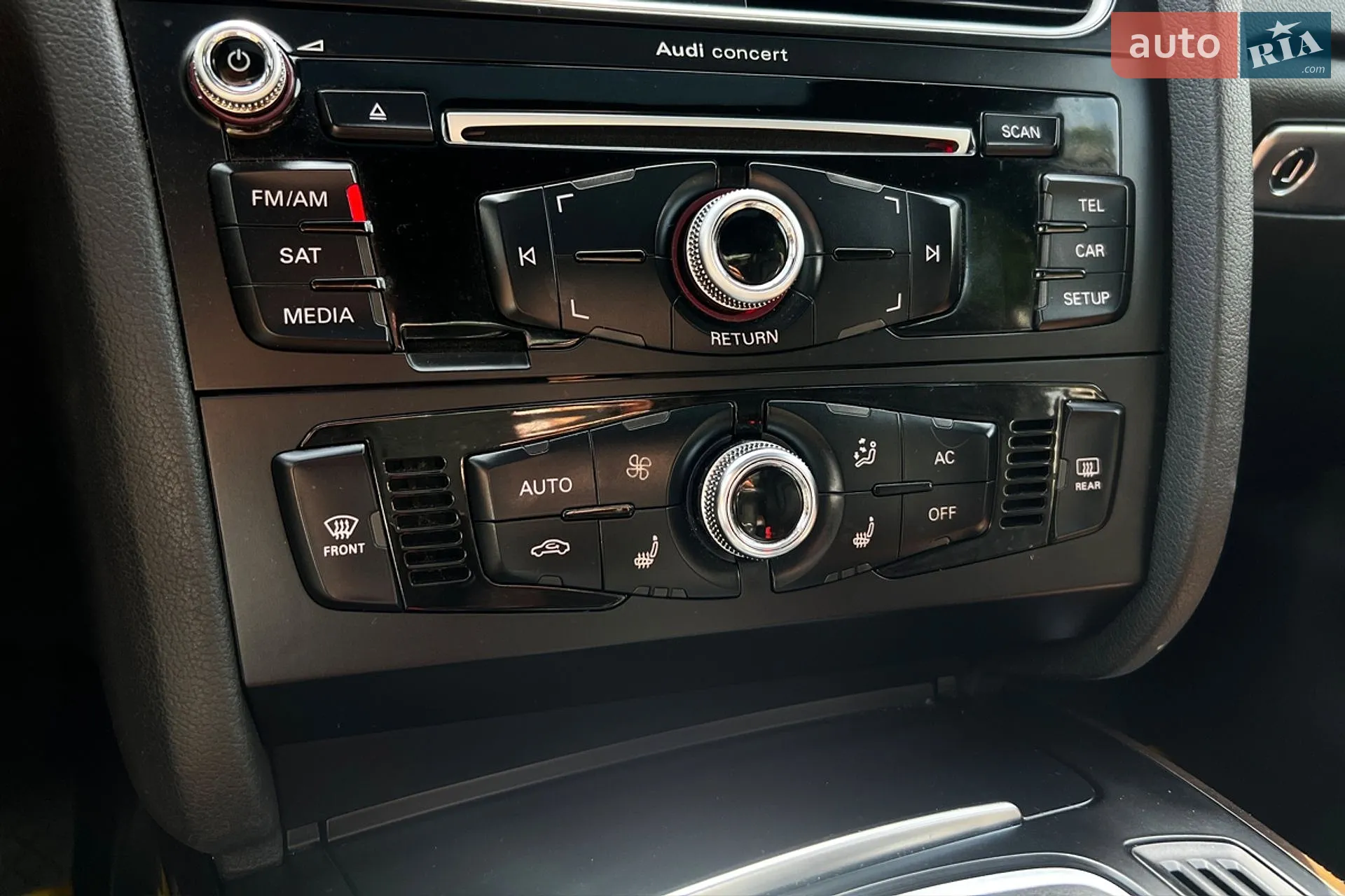 2013 Audi A4 - мініатюра 16