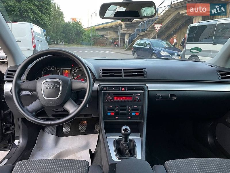 Седан Audi A4 2006 в Луцьку