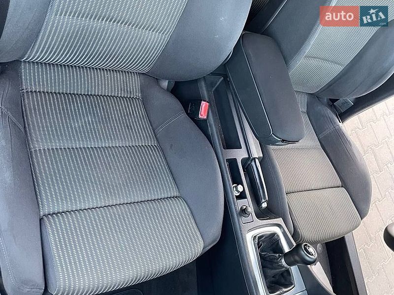 Седан Audi A4 2006 в Луцьку