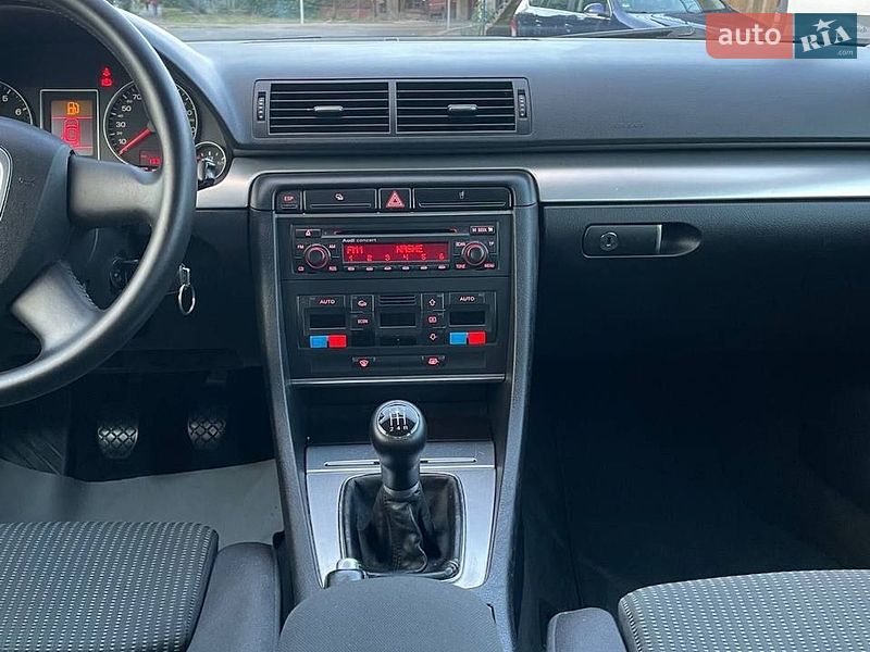 Седан Audi A4 2006 в Луцьку