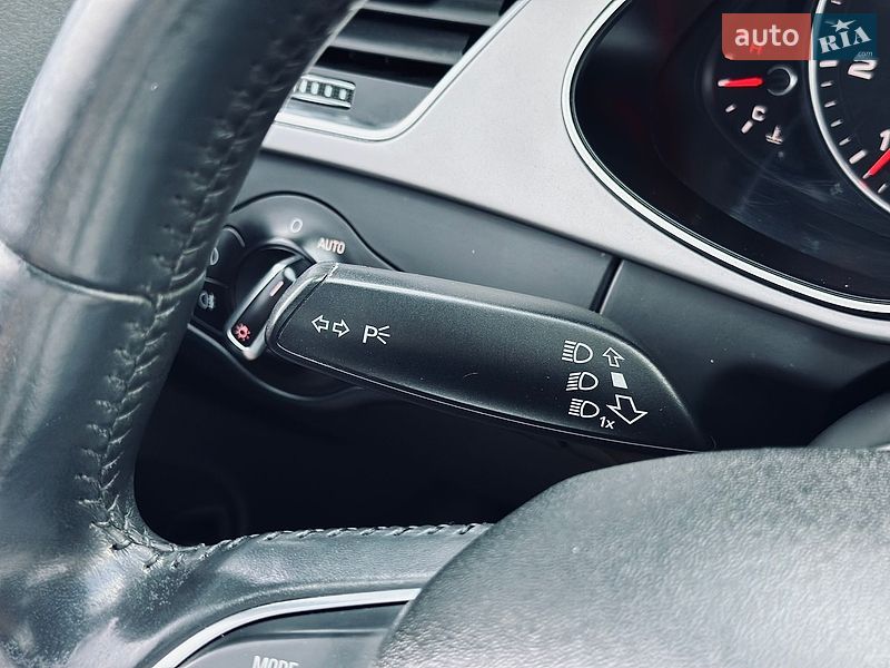 Седан Audi A4 2014 в Кременчуге