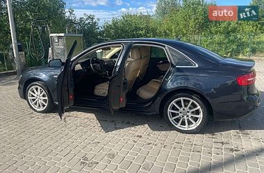 Седан Audi A4 2013 в Дрогобичі
