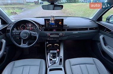 Седан Audi A4 2021 в Одессе