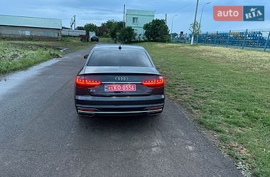 Седан Audi A4 2021 в Одессе
