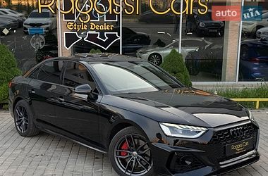 Седан Audi A4 2016 в Одесі