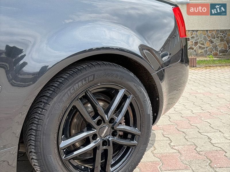Кабриолет Audi A4 2002 в Дунаевцах