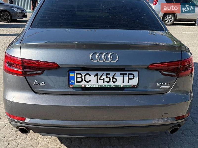 Седан Audi A4 2017 в Львове