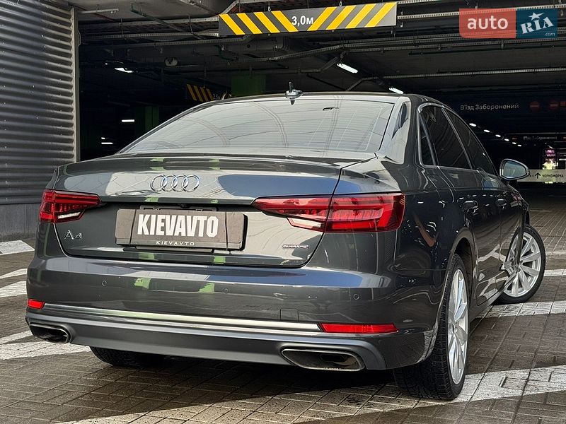 Седан Audi A4 2019 в Киеве