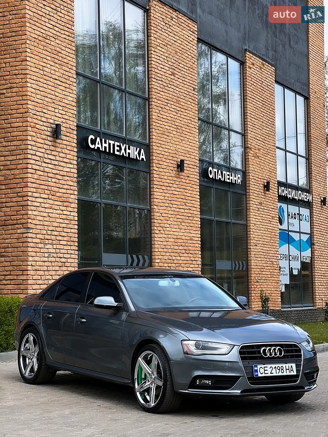 2012 Audi A4 - мініатюра 2