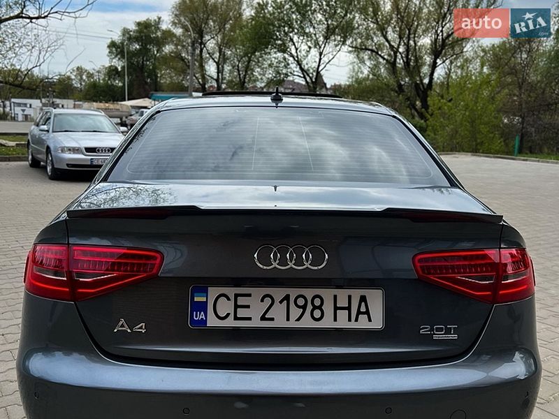 Седан Audi A4 2012 в Черновцах