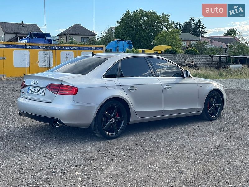 Седан Audi A4 2008 в Хусте
