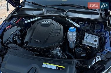 Седан Audi A4 2018 в Кременчуці