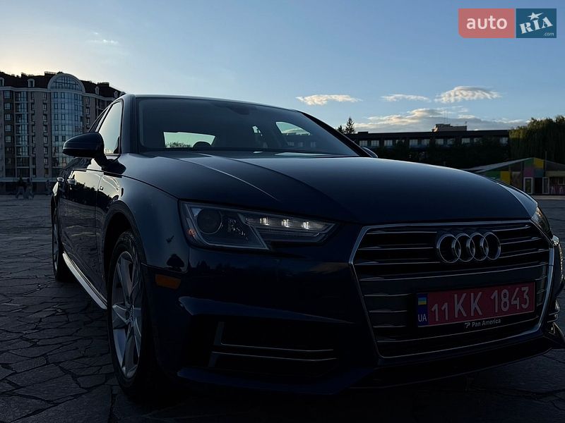 Седан Audi A4 2018 в Кременчуці