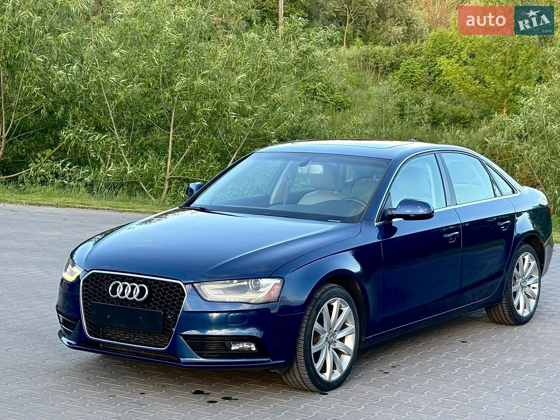 2012 Audi A4 - мініатюра 3