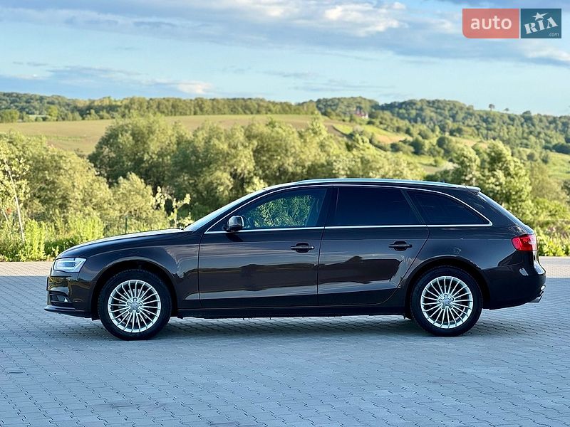 Універсал Audi A4 2015 в Чернівцях