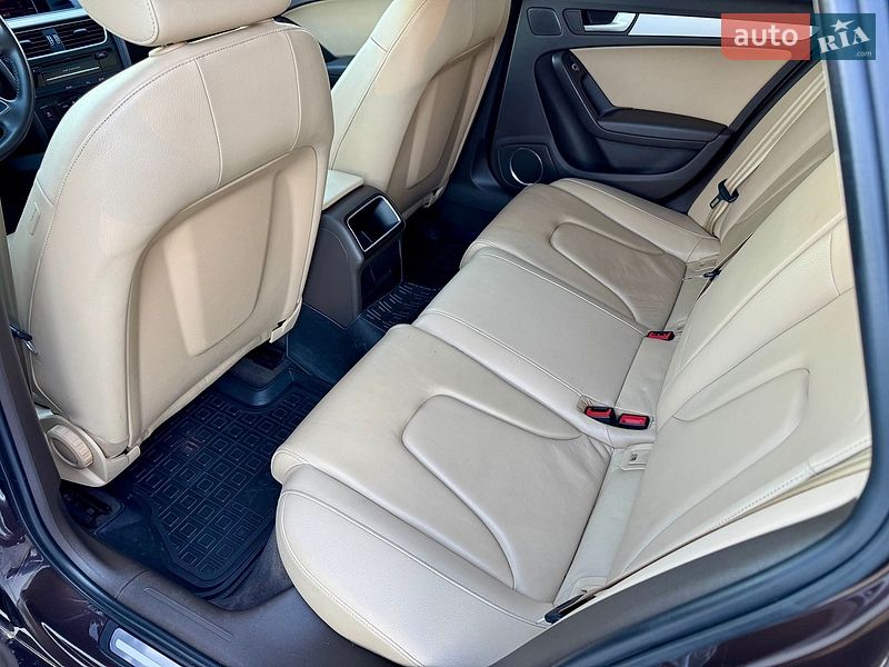 Універсал Audi A4 2015 в Чернівцях