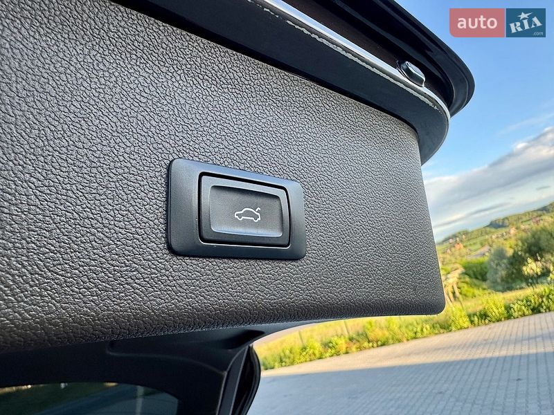 Універсал Audi A4 2015 в Чернівцях