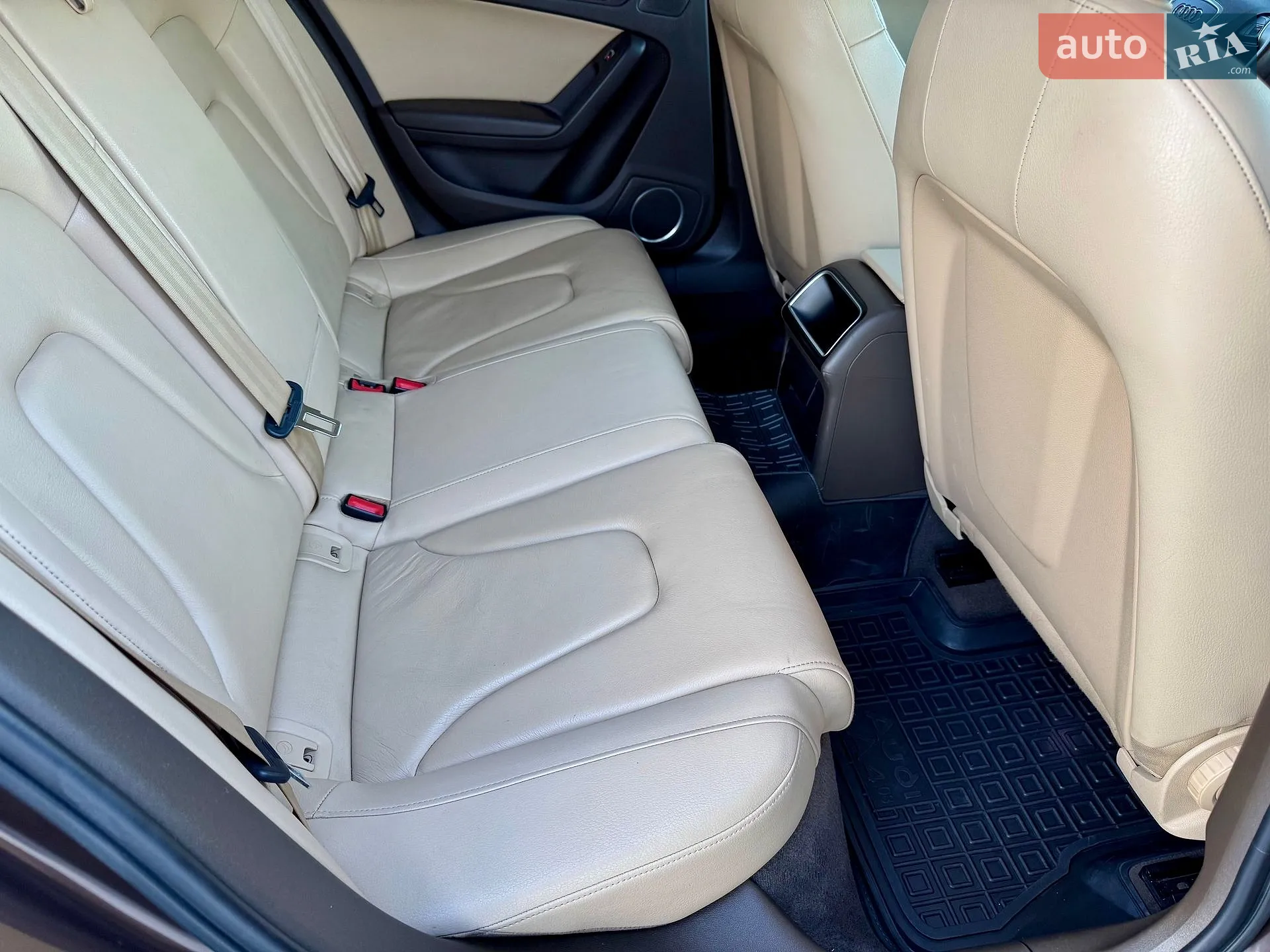 2015 Audi A4 - мініатюра 32