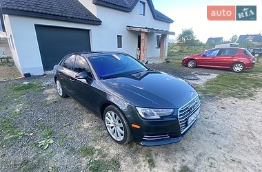 Седан Audi A4 2016 в Луцке