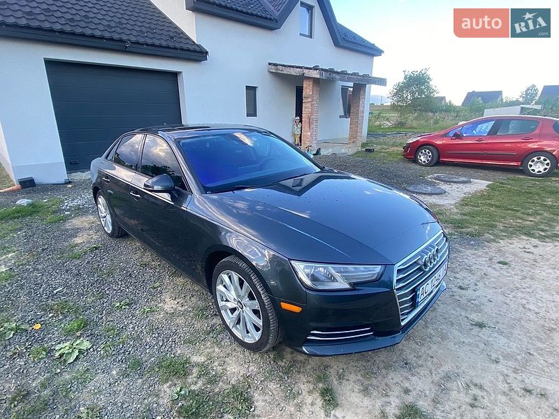 Седан Audi A4 2016 в Луцке