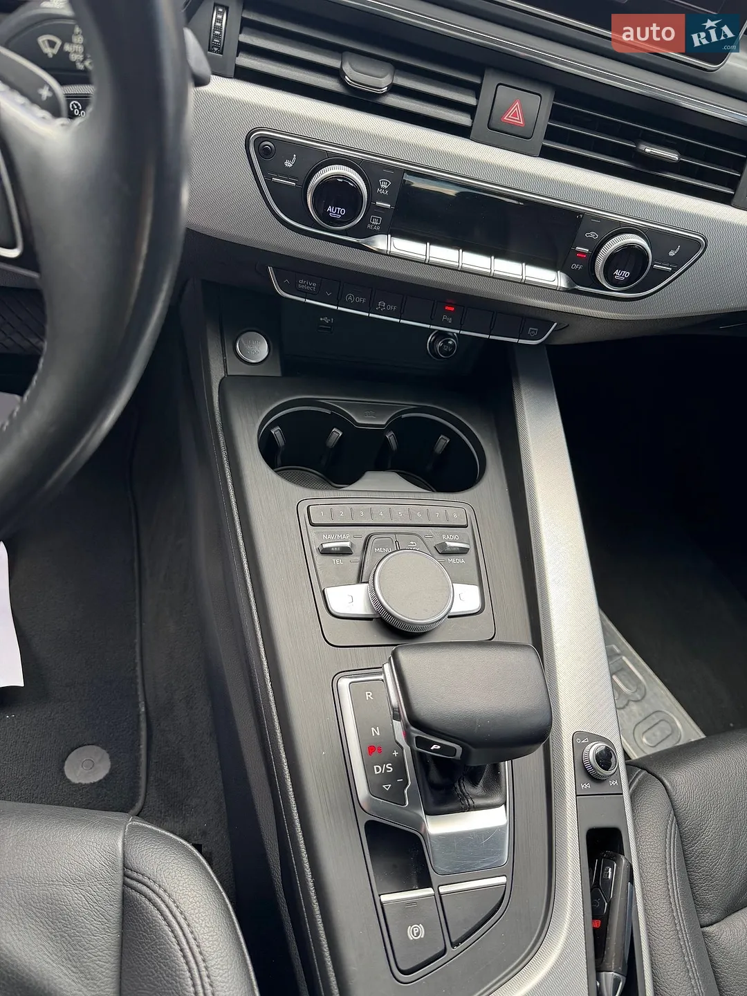 2017 Audi A4 - мініатюра 12