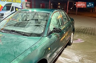 Седан Audi A4 1997 в Черновцах
