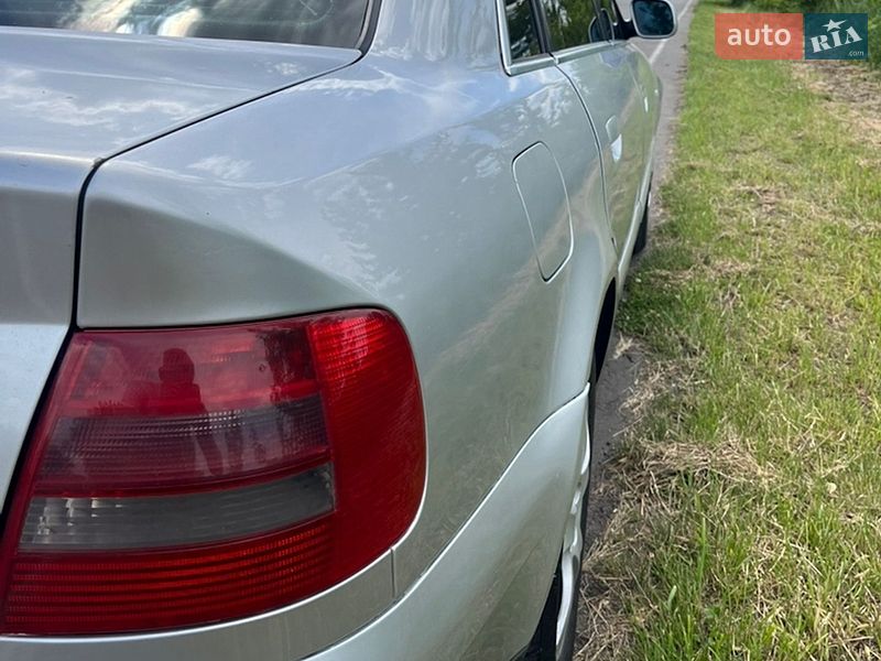 Седан Audi A4 1999 в Житомире