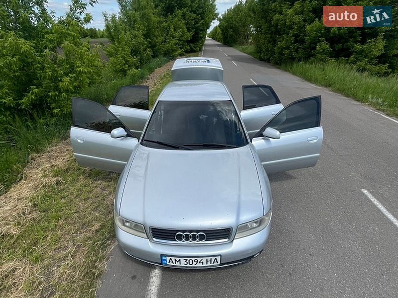Седан Audi A4 1999 в Житомире