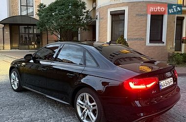 Седан Audi A4 2015 в Киеве