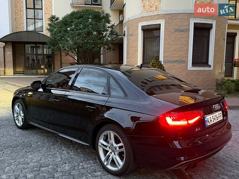 Седан Audi A4 2015 в Киеве