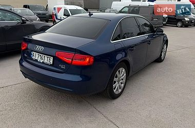 Седан Audi A4 2012 в Владимире