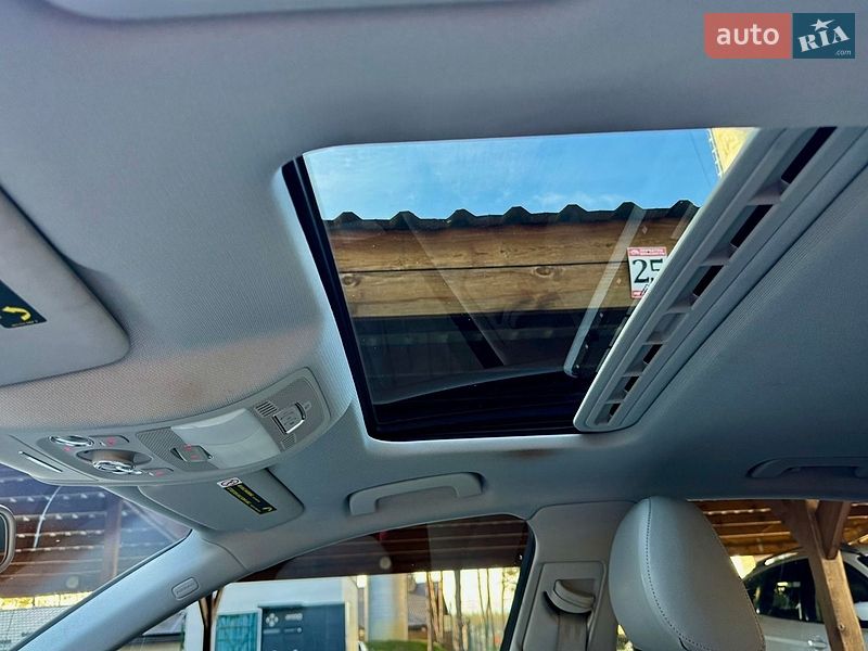 Седан Audi A4 2012 в Владимире