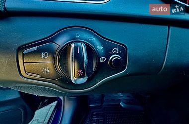 Седан Audi A4 2012 в Владимире