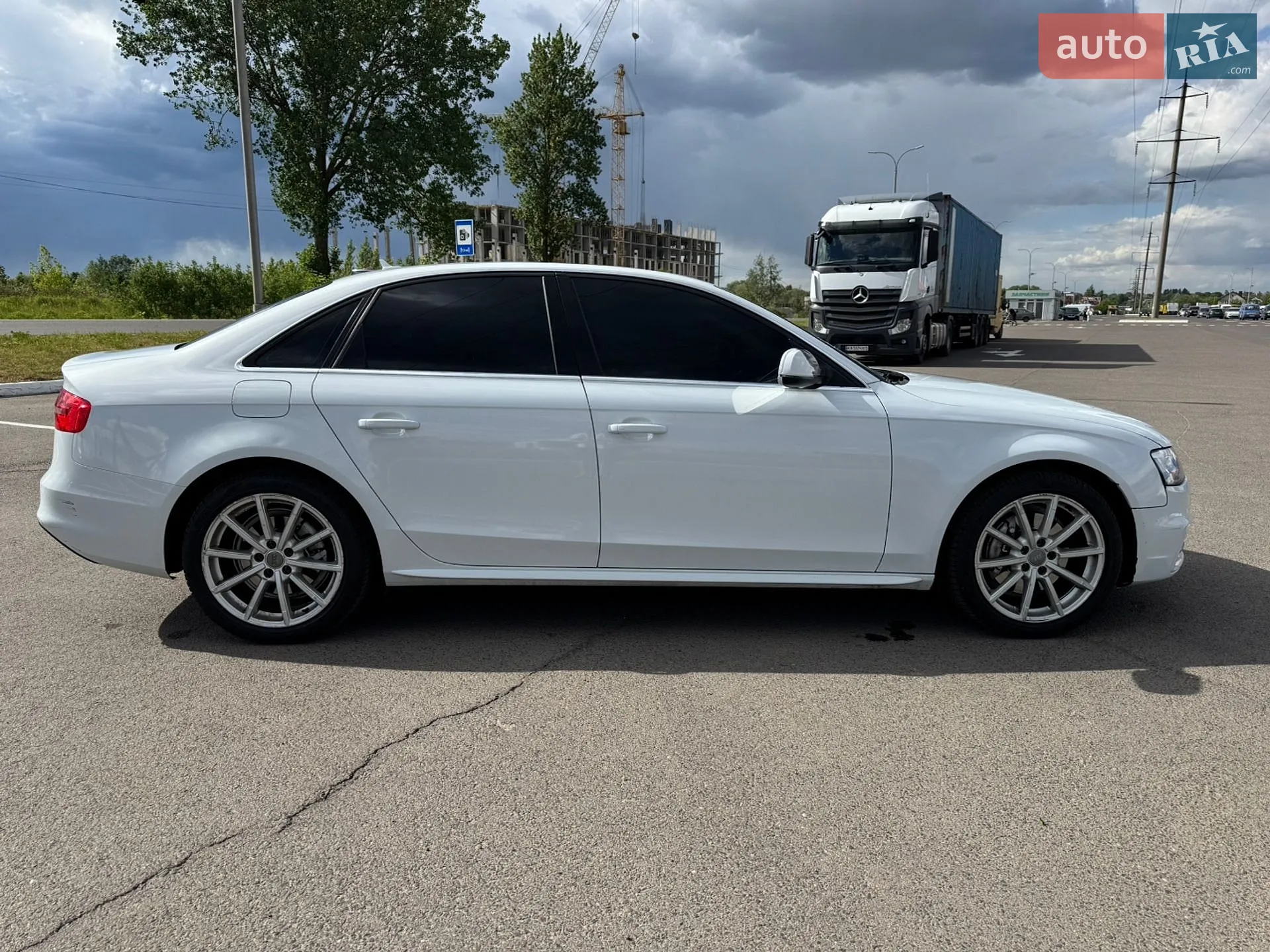 2013 Audi A4 - мініатюра 6