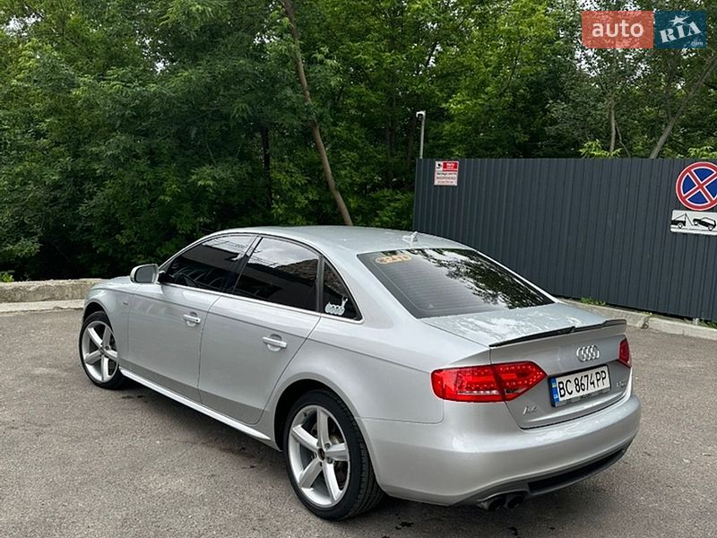Седан Audi A4 2011 в Киеве