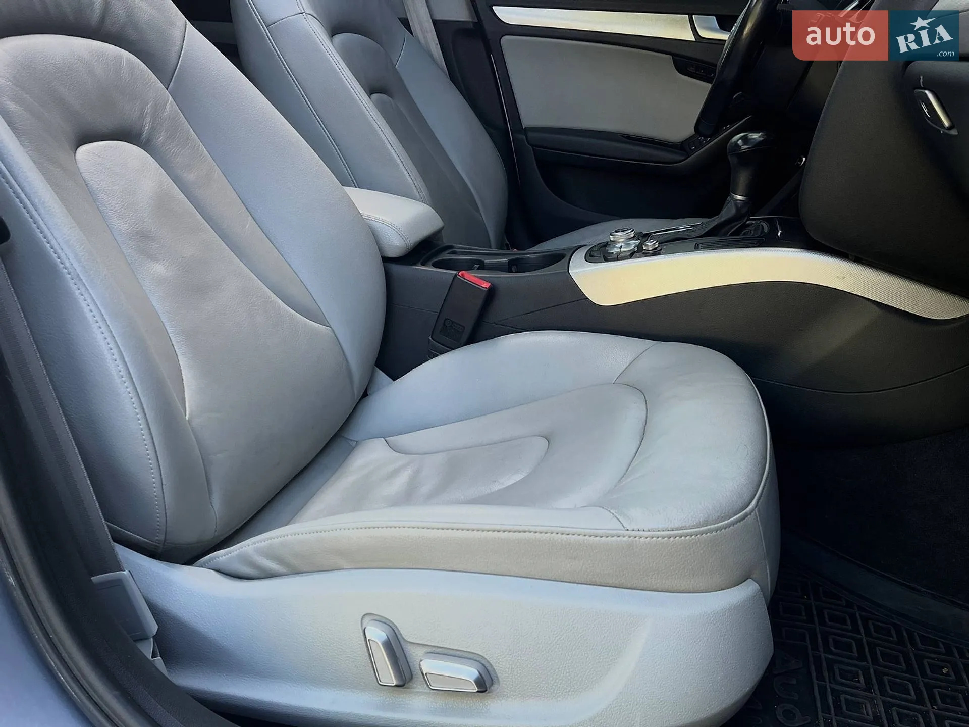 2015 Audi A4 - мініатюра 21